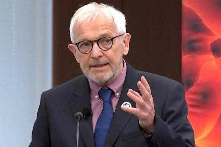 Francis Halzen gana el Nobel de Física 2026