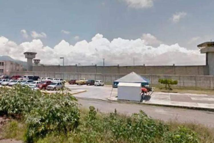 Muere interno tras riña en el Ceinjure de Ciudad Guzmán