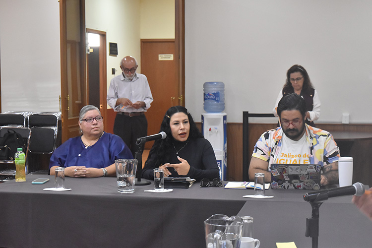 Exhiben rezagos en búsquedas e identificación