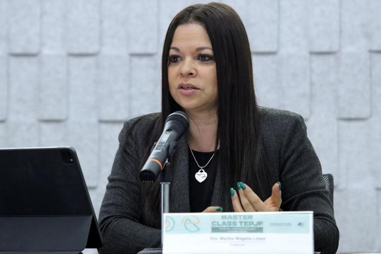 Exjueza que suspendió reforma judicial comparece por amparo contra reforma judicial