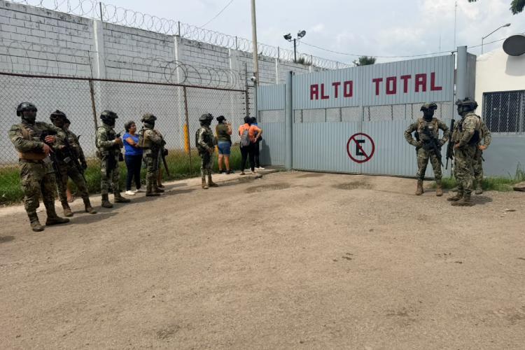 Ataque armado en penal de Mazatlán deja seis muertos y 15 heridos