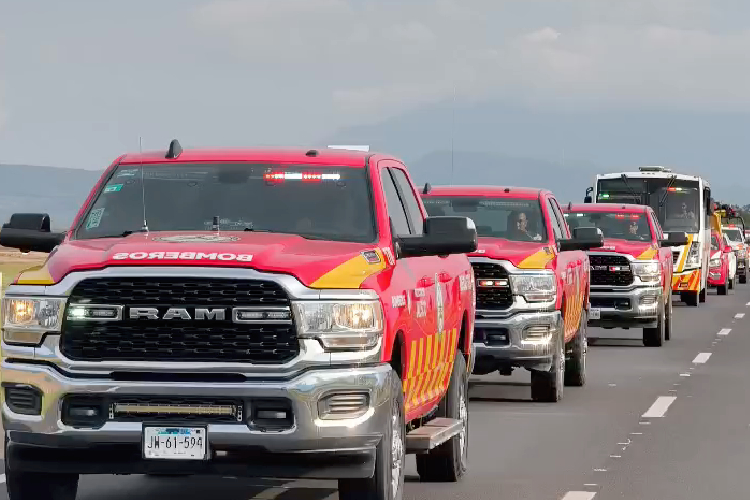 Protección Civil moviliza a 200 oficiales a las costas de Jalisco por 'Simón'