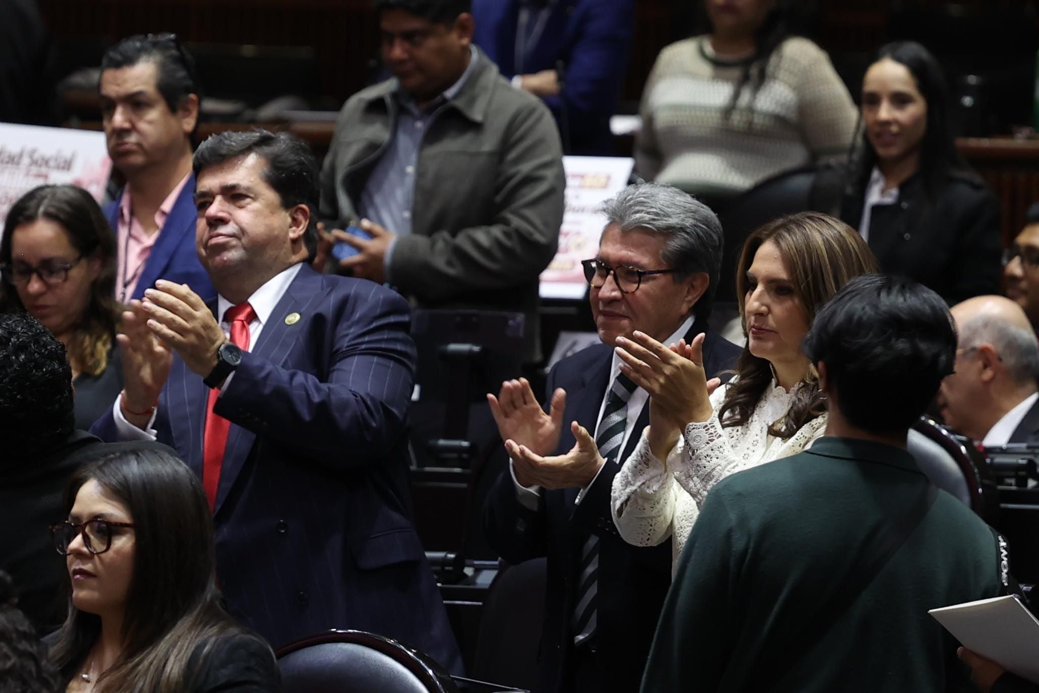 Denuncian a Morena por impulsar leyes de censura