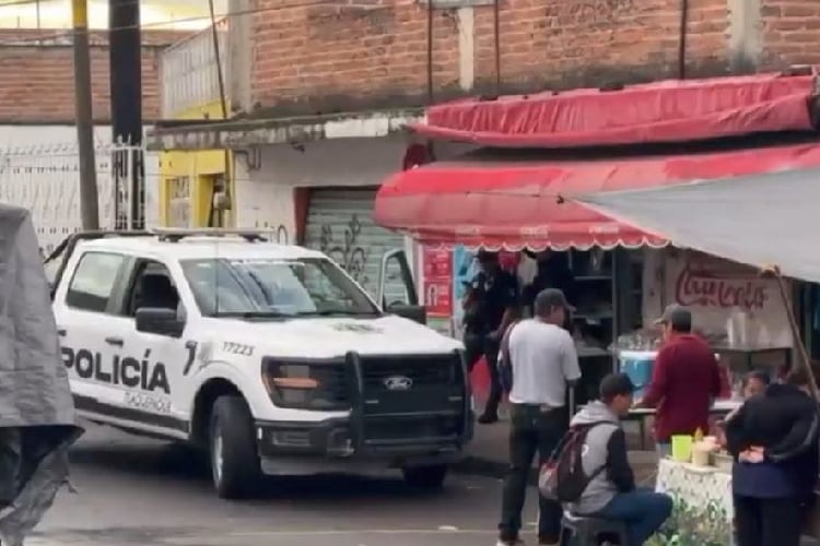 Machetean a hombre durante asalto en Tlaquepaque