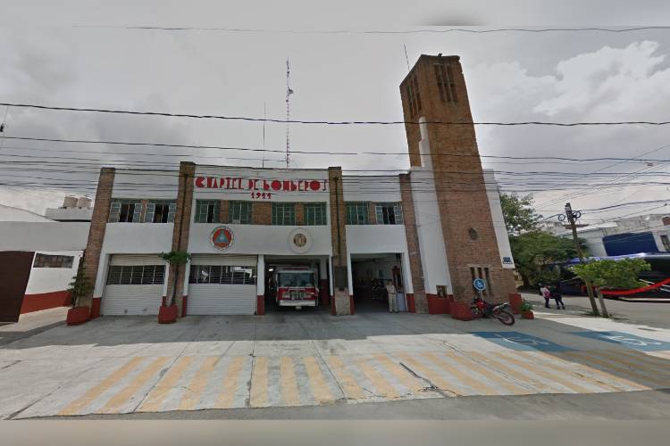 Niegan bomberos de Guadalajara participar en contención de protesta