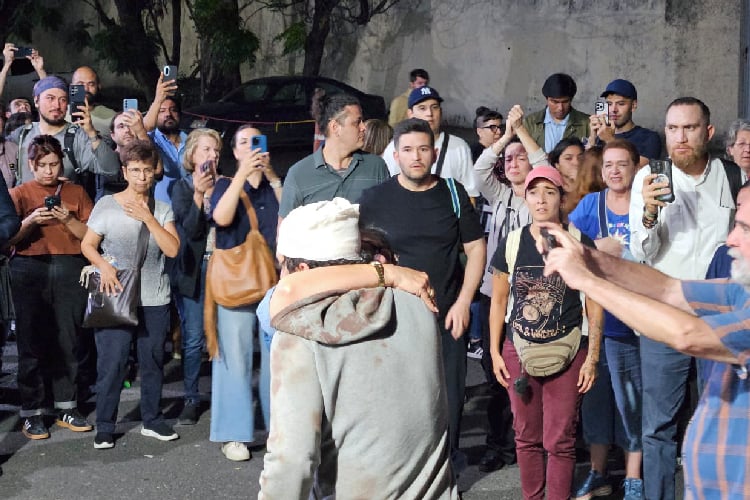 Mantienen abiertas carpetas de investigación contra manifestantes liberados