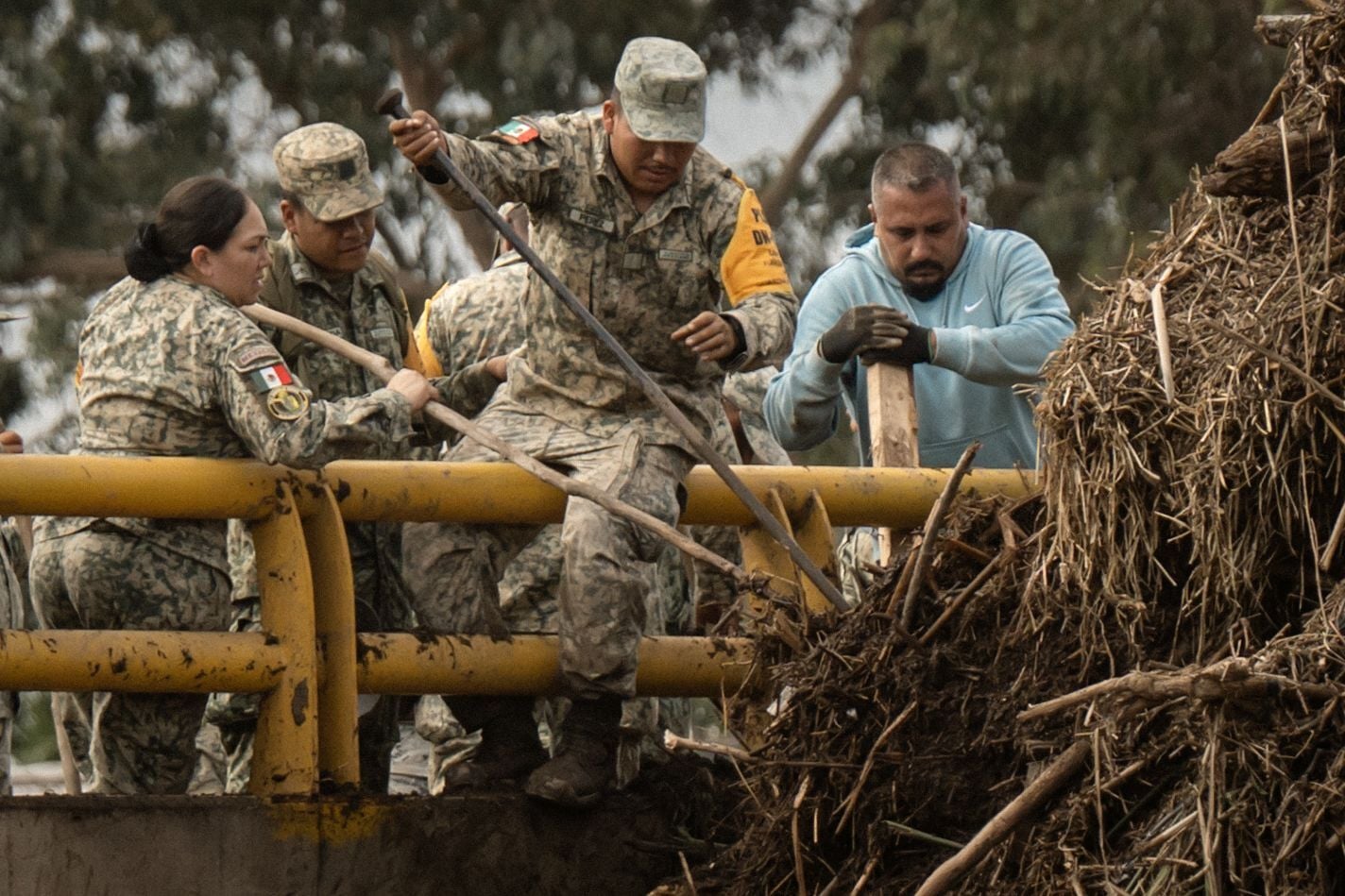 Suman nueve muertos por tormenta Rachel en Baja California