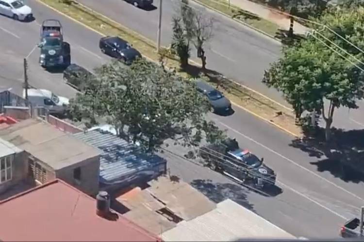Despliegan operativo federal y estatal en Valle Real; trasciende detención de 'Mikey 517'