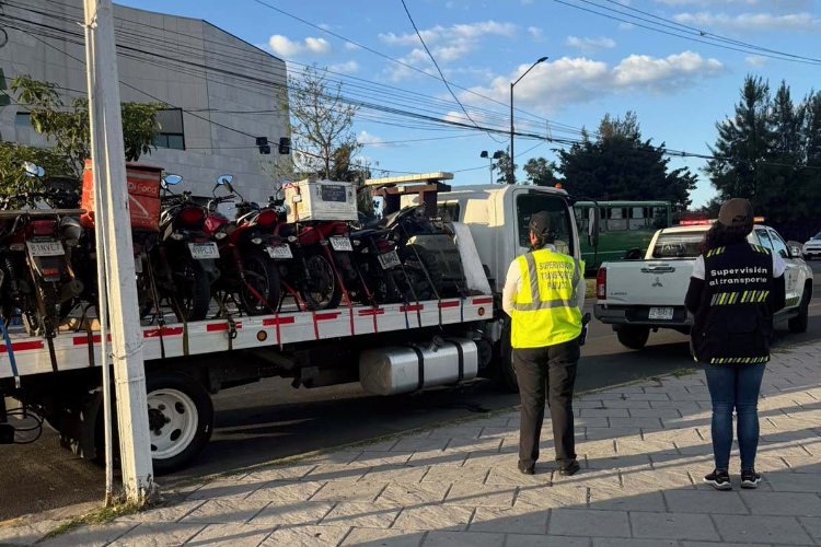 Multan a 92 conductores de plataforma por ofrecer viajes ilegales en motocicleta
