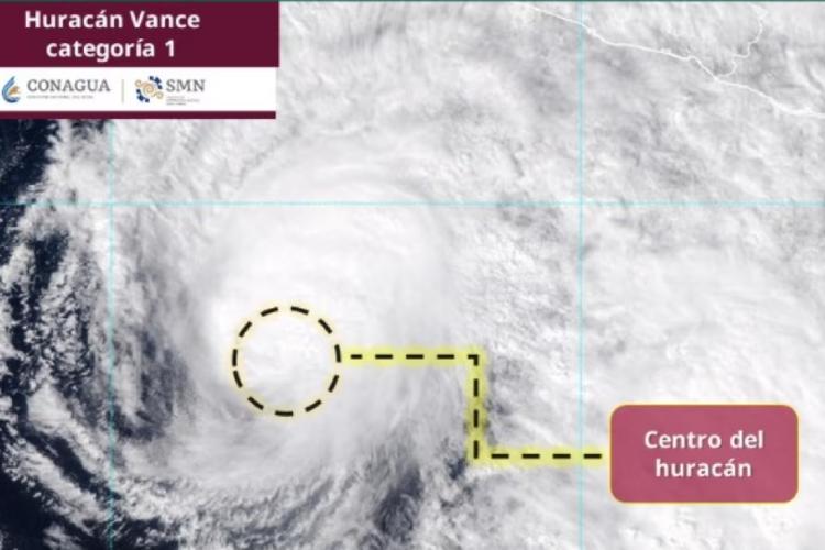 Huracán Vance provocará lluvias y oleaje en Jalisco