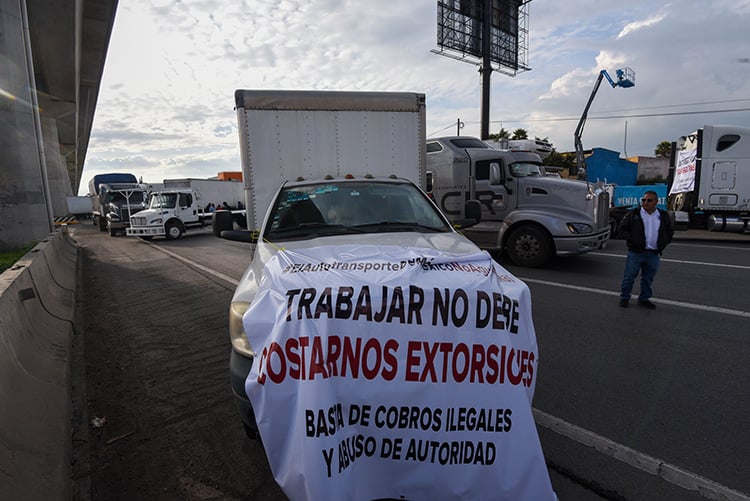 Paro de los transportistas afectó cuatro puntos