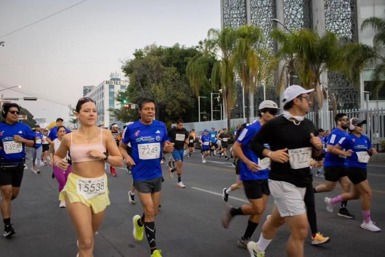 Carrera en Chapalita modificará recorridos de rutas del transporte público este domingo