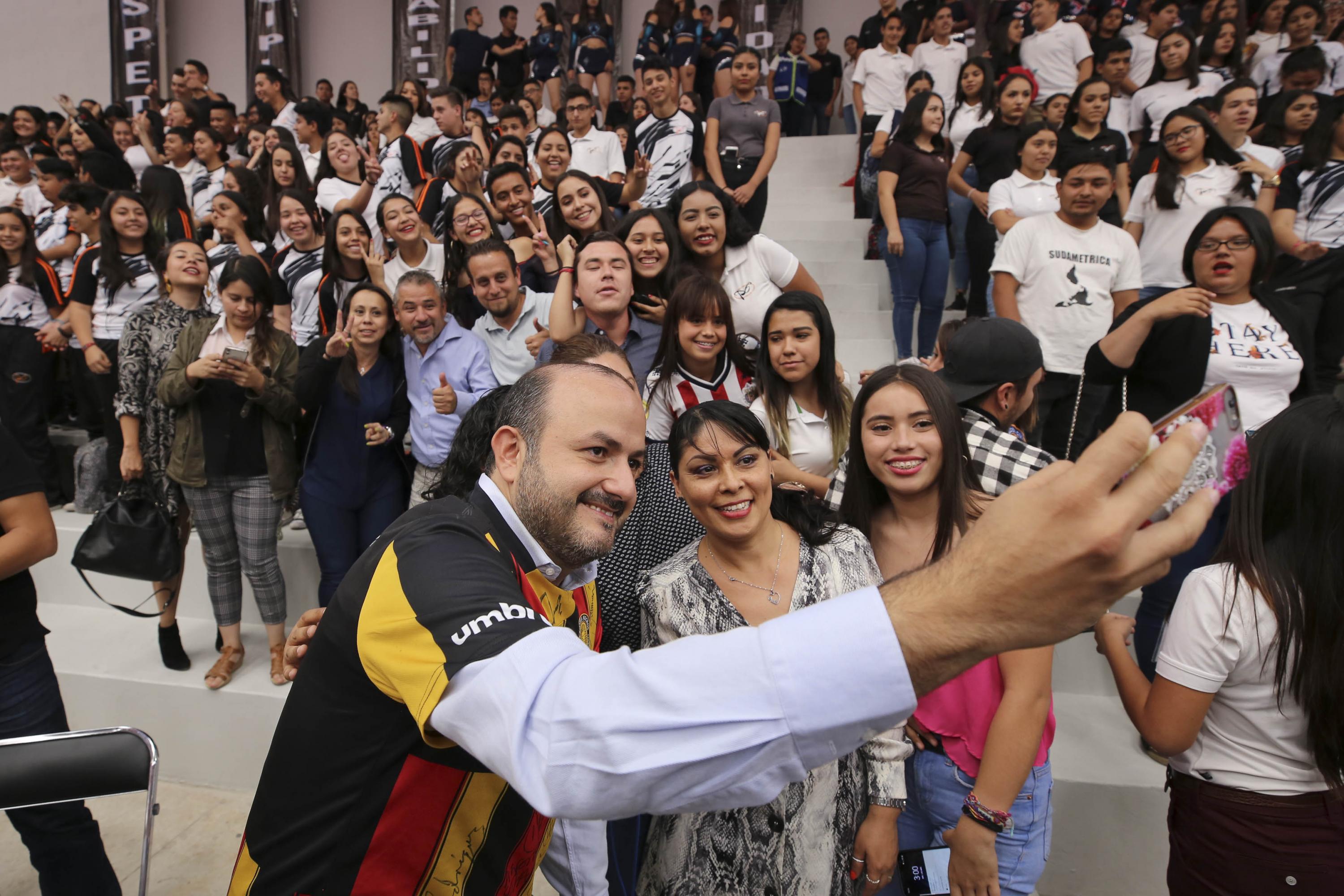 INAUGURACIÓN. Inauguran las obras que tuvieron una inversión de más de 20 millones de pesos. (Foto: Especial)